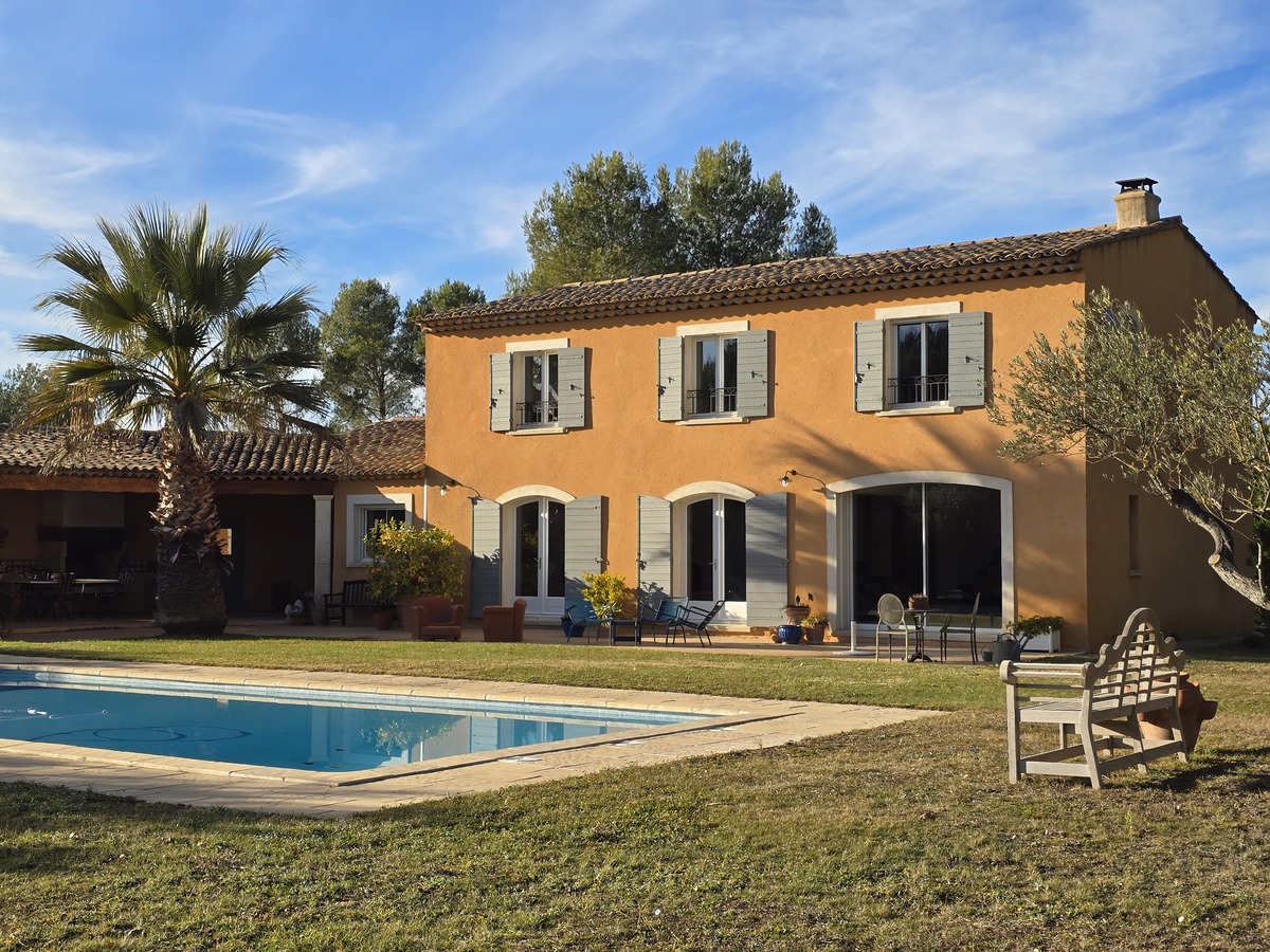 Maison individuelle - Meyrargues